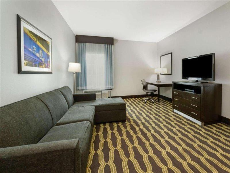 La Quinta By Wyndham Houston Humble Atascocita Otel Dış mekan fotoğraf